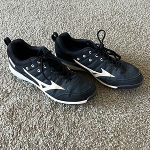 Mizuno Men’s Ambition Baseball Cleats- Men’s 9.5